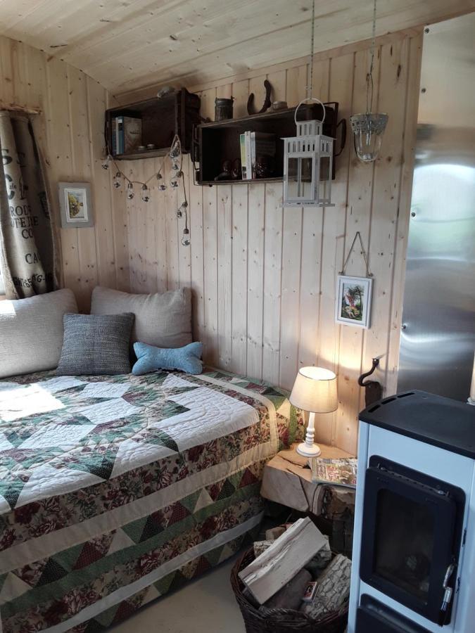 Schaeferwagen Auf'M Minibauernhof In Munster Villa Luaran gambar